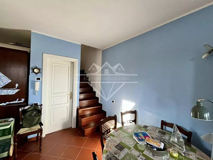 Immagine 13 di Appartamento in vendita  a Ameglia