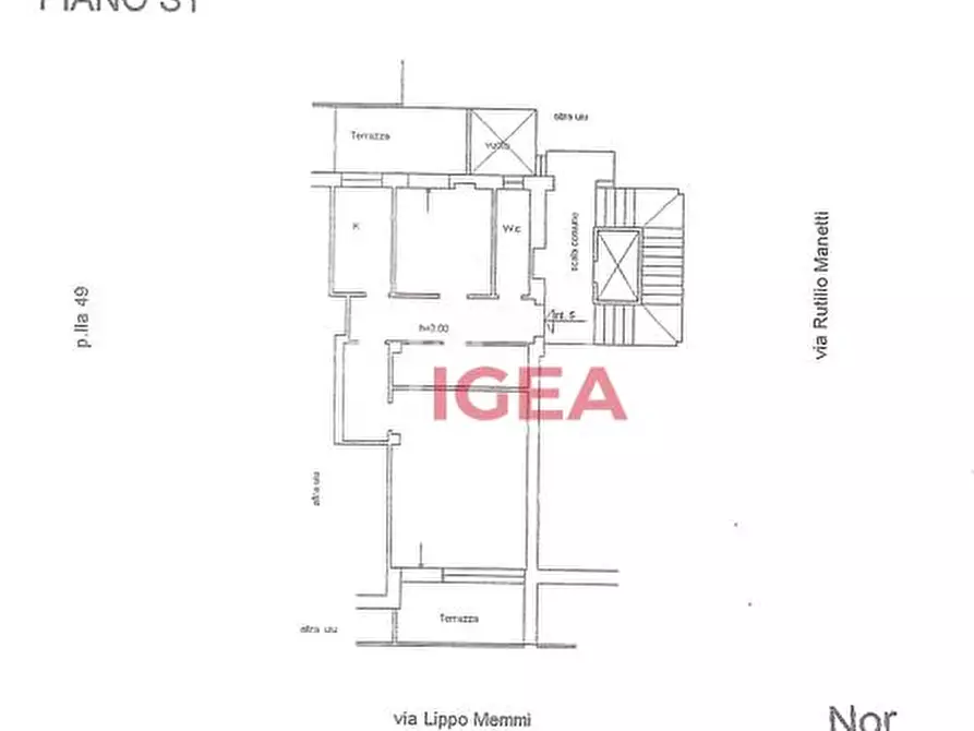 Immagine 40 di Appartamento in vendita  a Siena