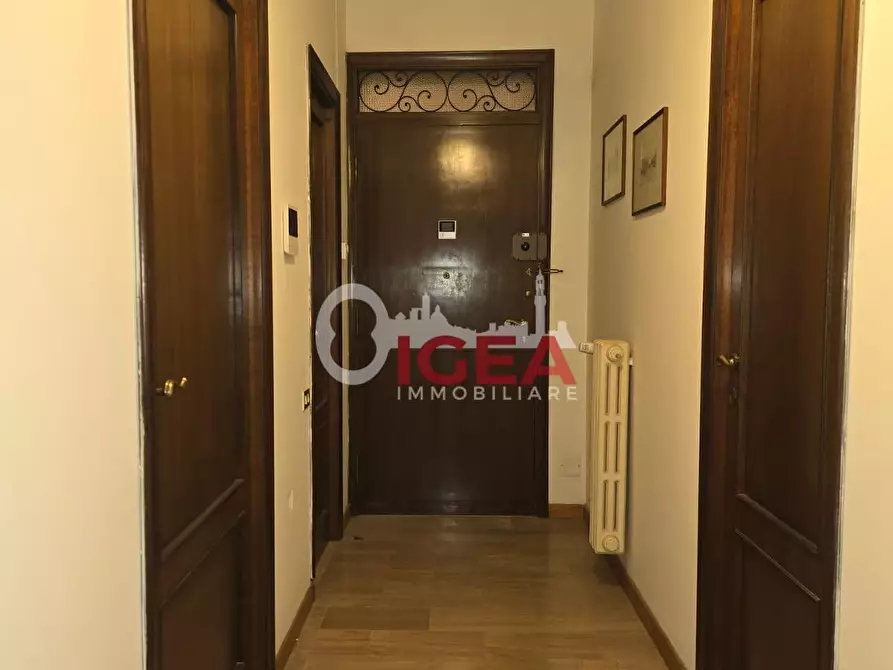 Immagine 30 di Appartamento in vendita  a Siena