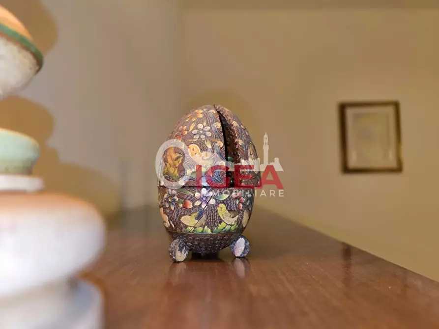 Immagine 13 di Appartamento in vendita  a Siena