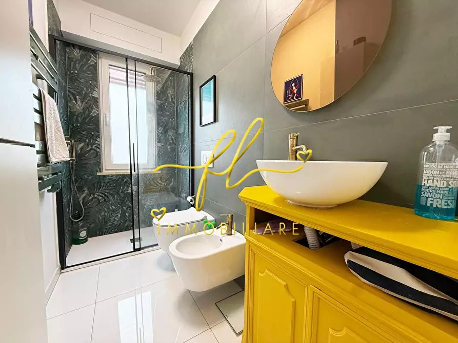 Immagine 15 di Appartamento in vendita  a Cecina