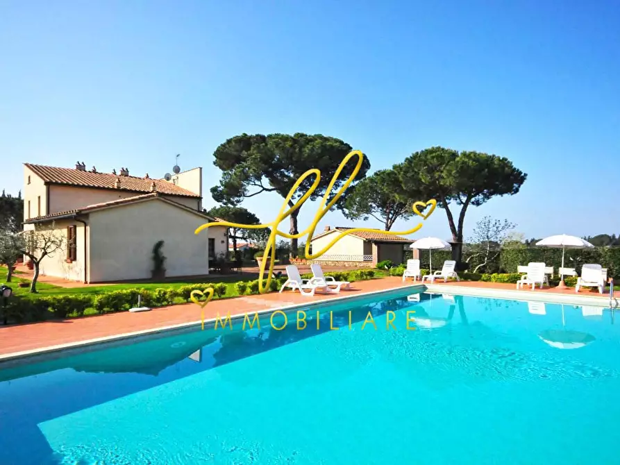 Immagine 9 di Appartamento in vendita  a Cecina