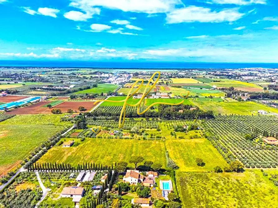 Immagine 20 di Appartamento in vendita  a Cecina