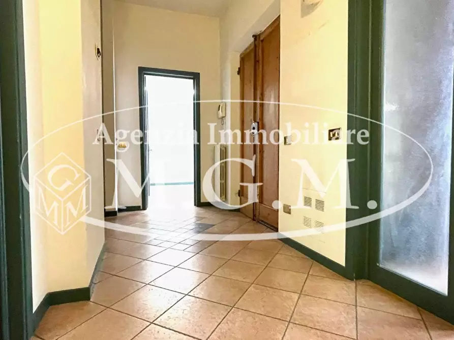 Immagine 2 di Ufficio in affitto  a Pontedera