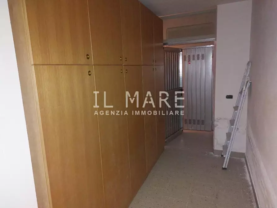 Immagine 21 di Appartamento in vendita  a Massa