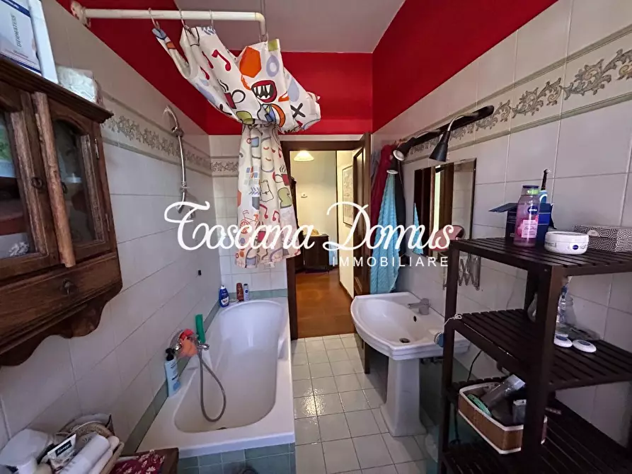 Immagine 29 di Appartamento in vendita  a Siena