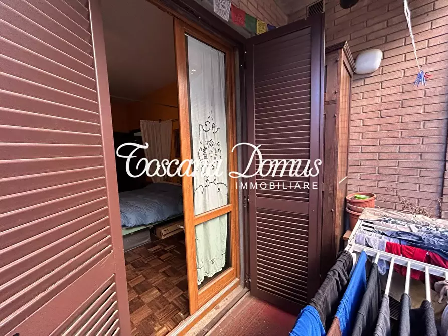 Immagine 19 di Appartamento in vendita  a Siena