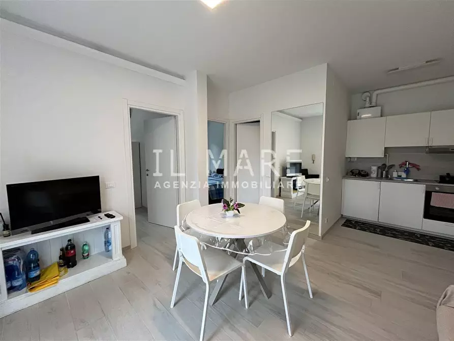 Immagine 7 di Appartamento in vendita  a Massa