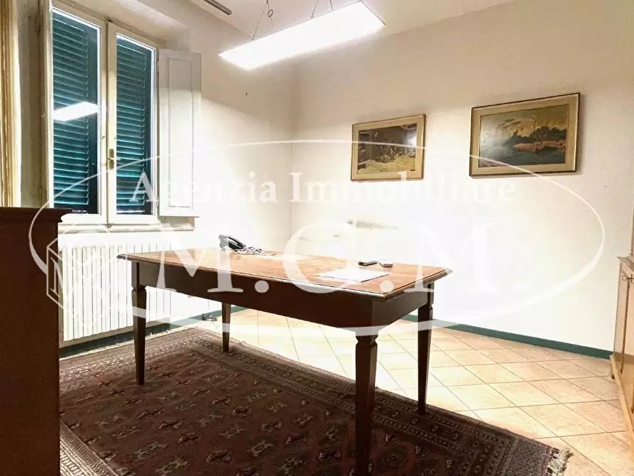 Immagine 9 di Ufficio in affitto  a Pontedera