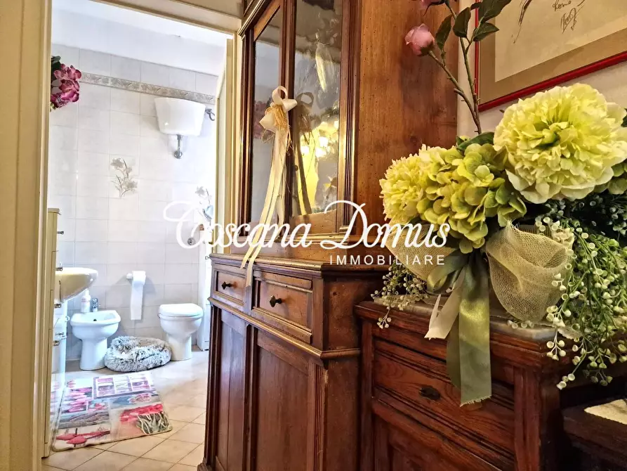 Immagine 19 di Appartamento in vendita  a Siena