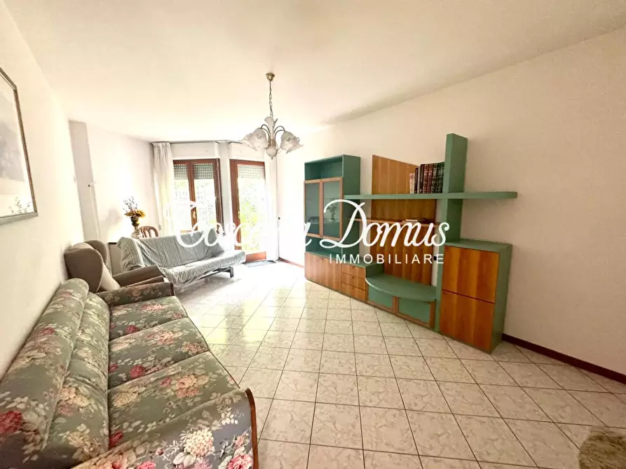 Immagine 4 di Appartamento in vendita  a Siena