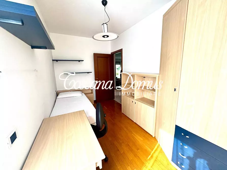 Immagine 19 di Appartamento in vendita  a Siena