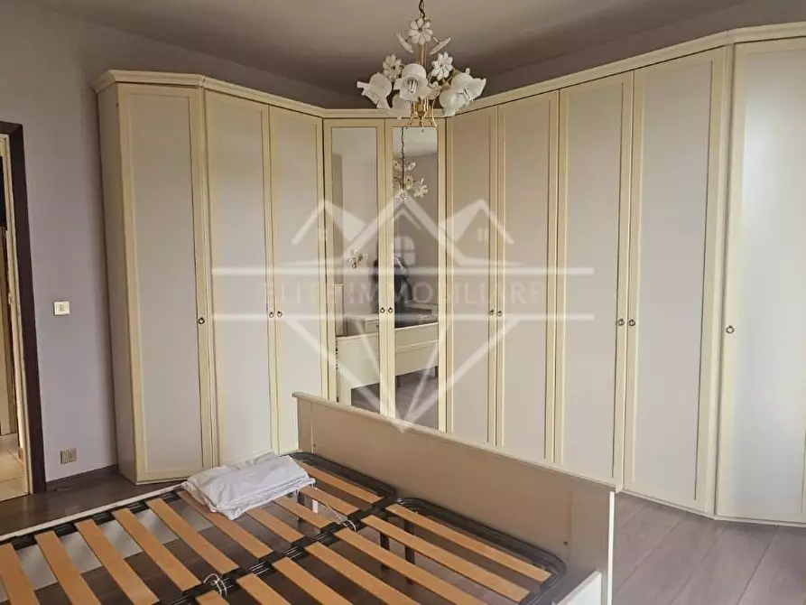 Immagine 5 di Appartamento in vendita  a Ortonovo