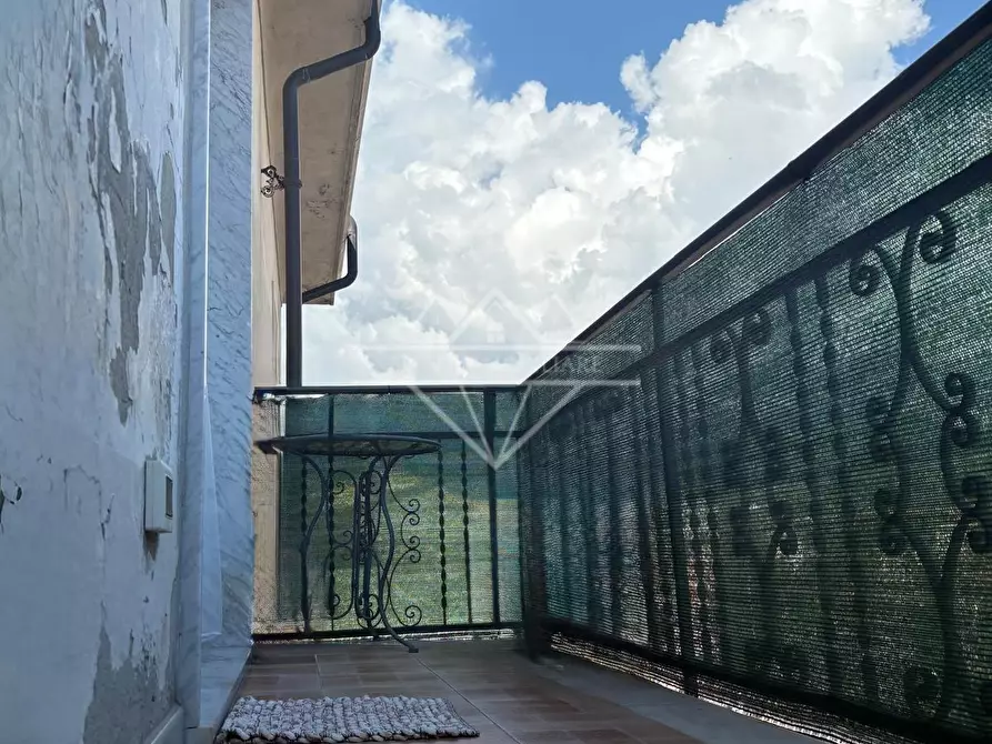 Immagine 23 di Appartamento in vendita  a Carrara