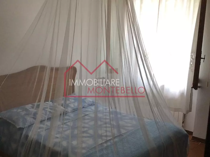 Immagine 33 di Villa in vendita  a Camaiore