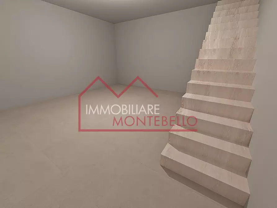 Immagine 5 di Casa quadrifamiliare in vendita  a Camaiore