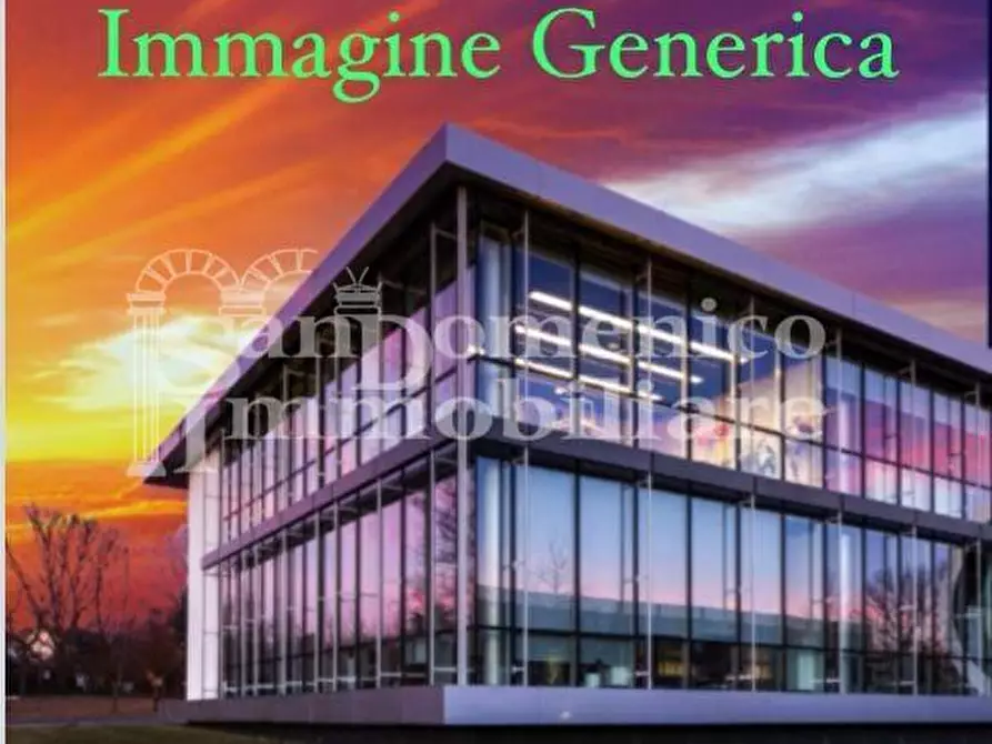 Immagine 1 di Capannone industriale in affitto  a Cascina