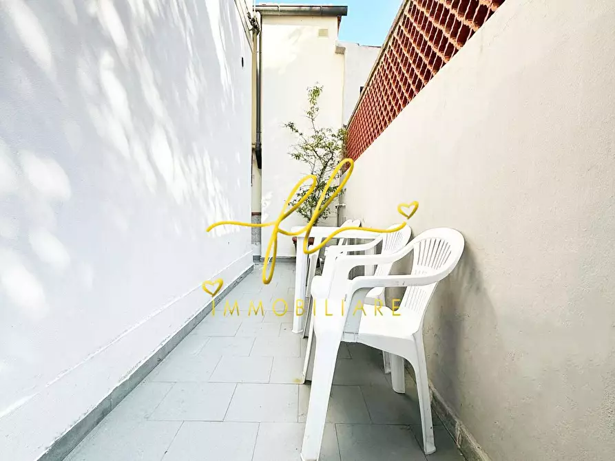 Immagine 20 di Appartamento in vendita  a Cecina