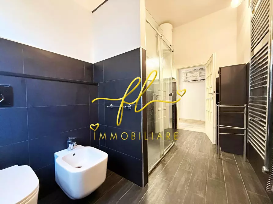 Immagine 17 di Appartamento in vendita  a Cecina