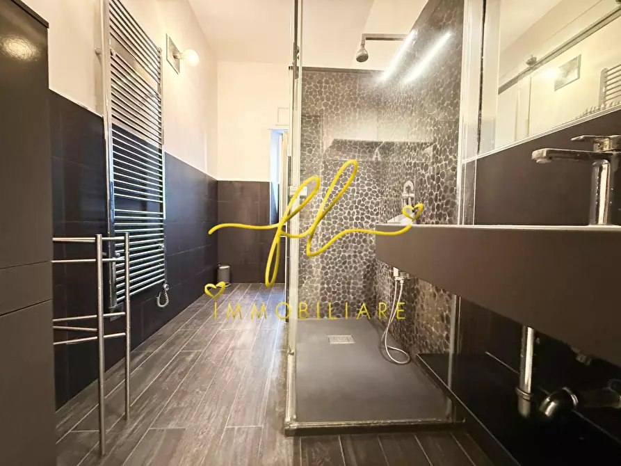 Immagine 18 di Appartamento in vendita  a Cecina