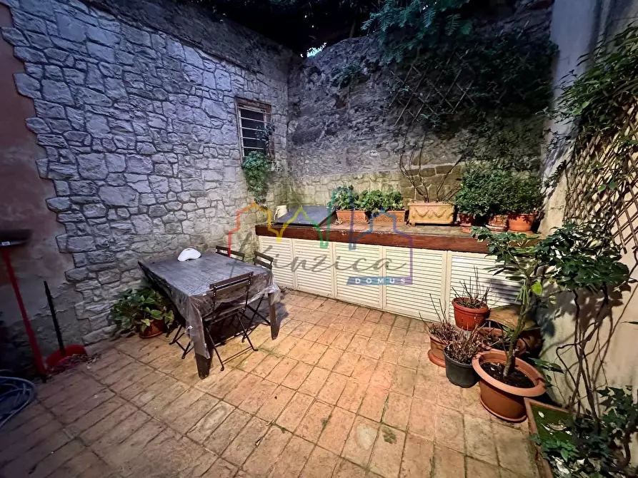 Immagine 11 di Terratetto in vendita  a Calci