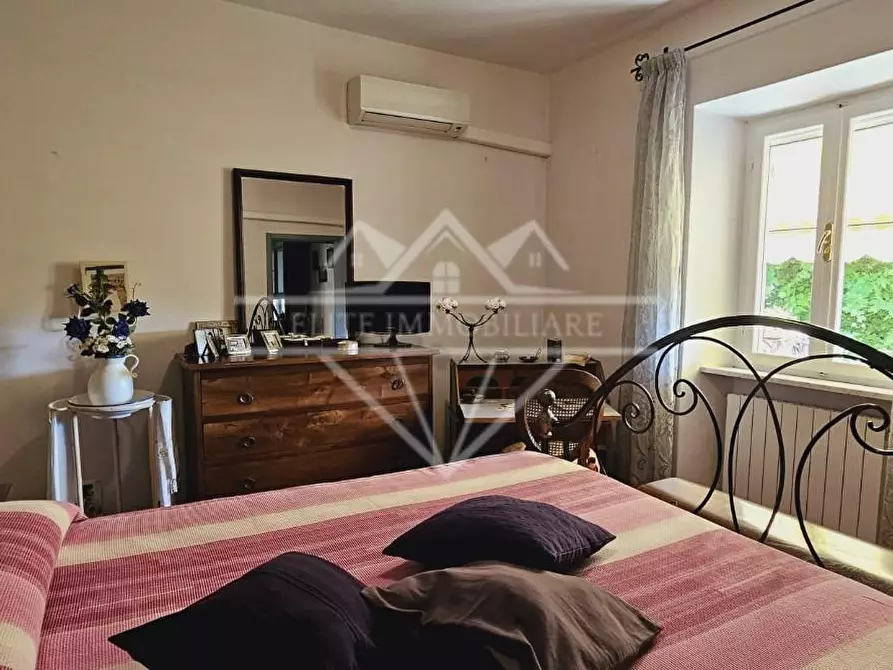 Immagine 15 di Appartamento in vendita  a Carrara