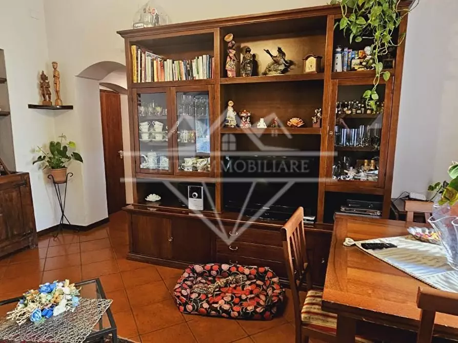 Immagine 4 di Appartamento in vendita  a Carrara