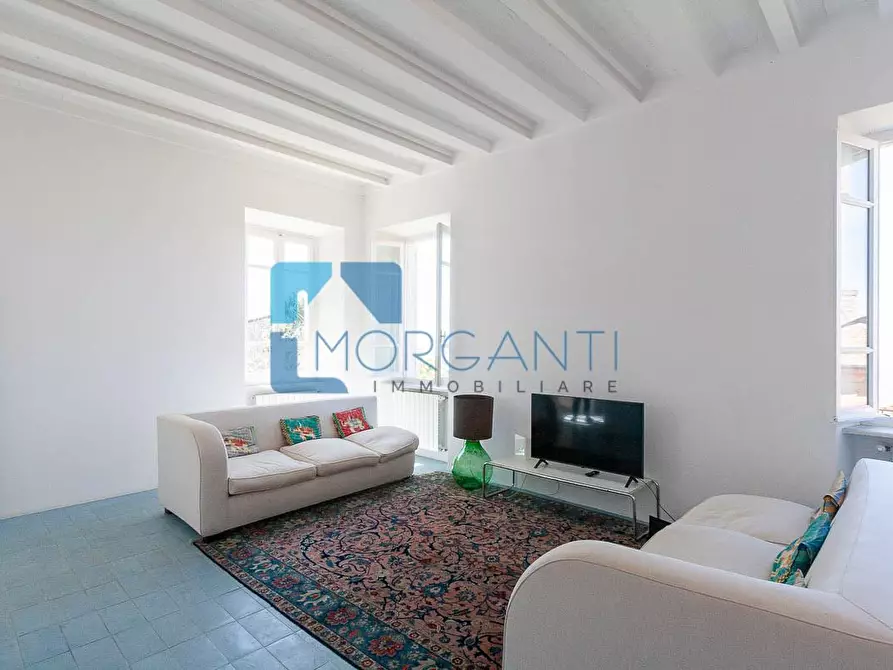 Immagine 11 di Rustico / casale in vendita  a Pietrasanta