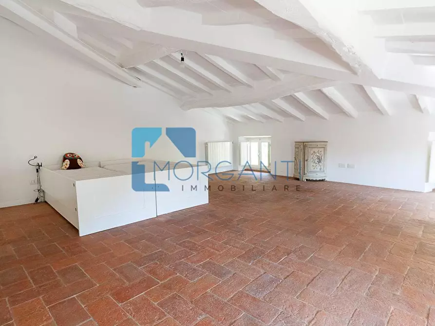 Immagine 24 di Rustico / casale in vendita  a Pietrasanta