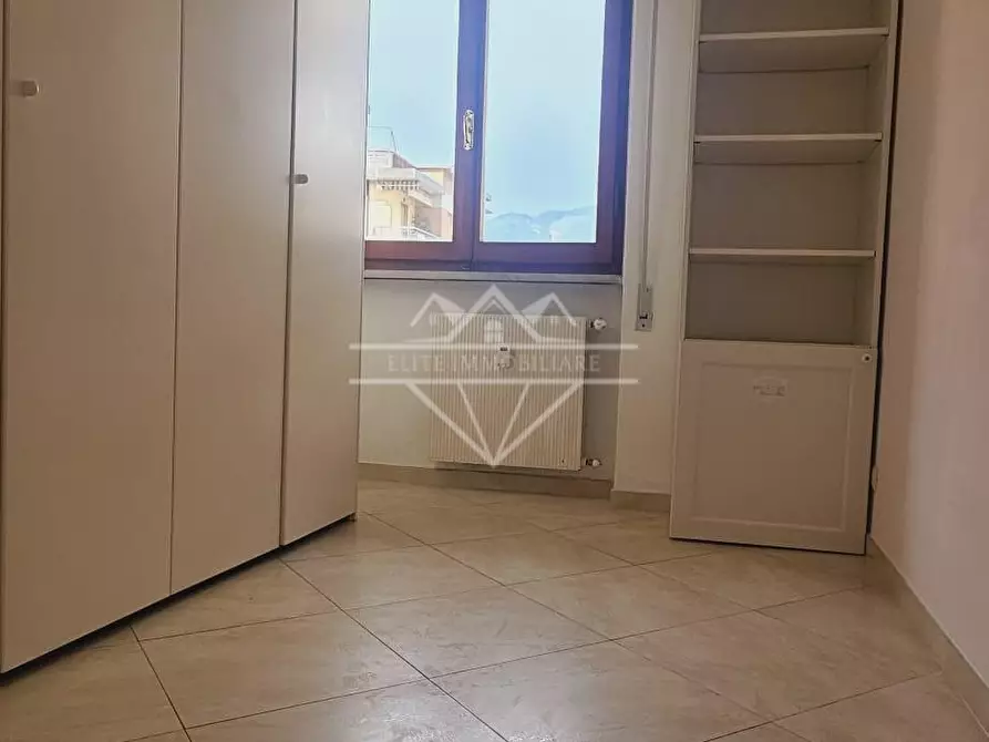 Immagine 9 di Appartamento in vendita  a Carrara