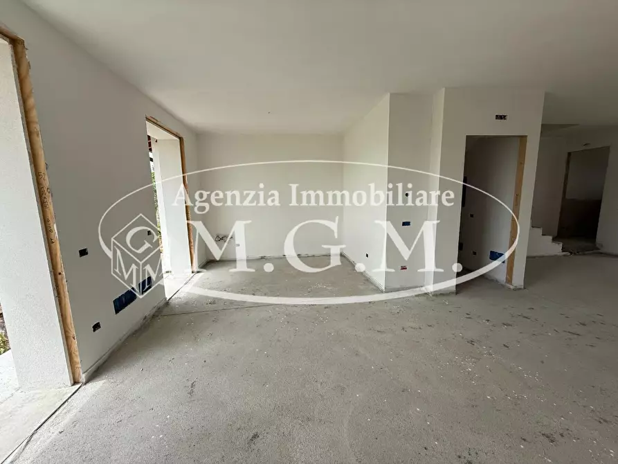 Immagine 14 di Villetta a schiera in vendita  a Buti