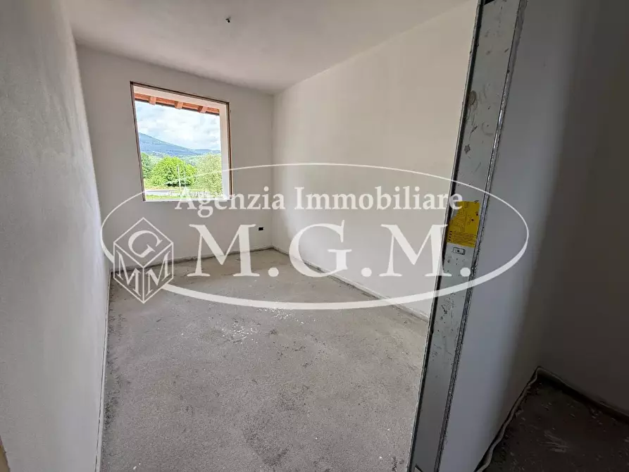 Immagine 22 di Villetta a schiera in vendita  a Buti