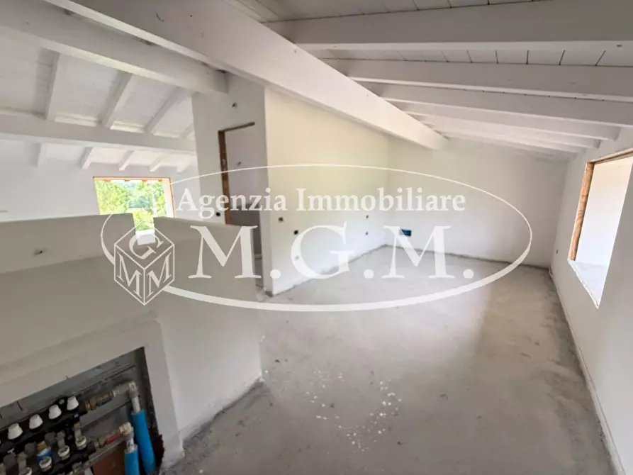 Immagine 30 di Villetta a schiera in vendita  a Buti