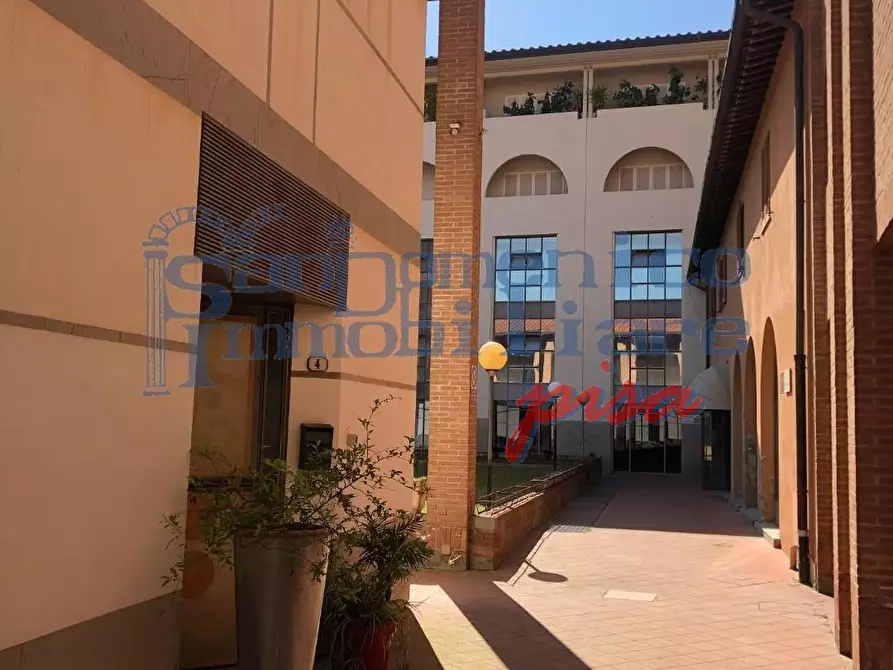 Immagine 2 di Loft/Open space in affitto  a Pisa