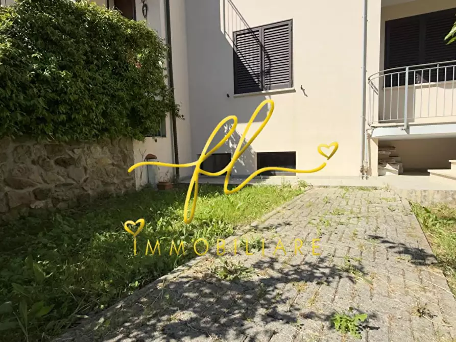 Immagine 22 di Appartamento in vendita  a Rosignano Marittimo