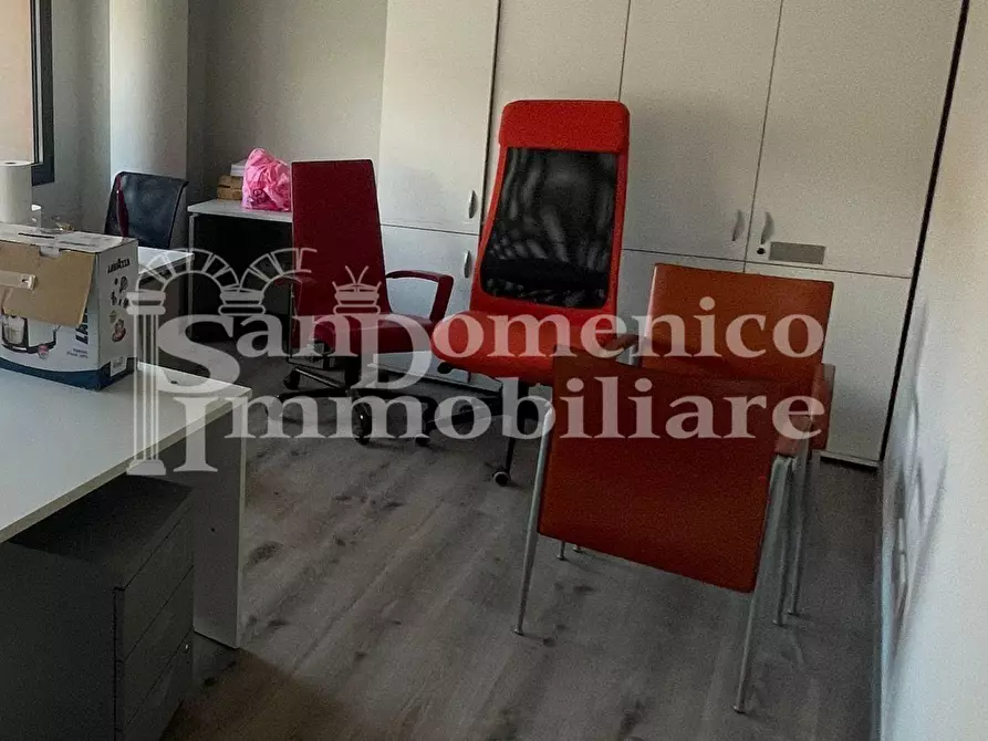 Immagine 6 di Ufficio in affitto  a Pisa