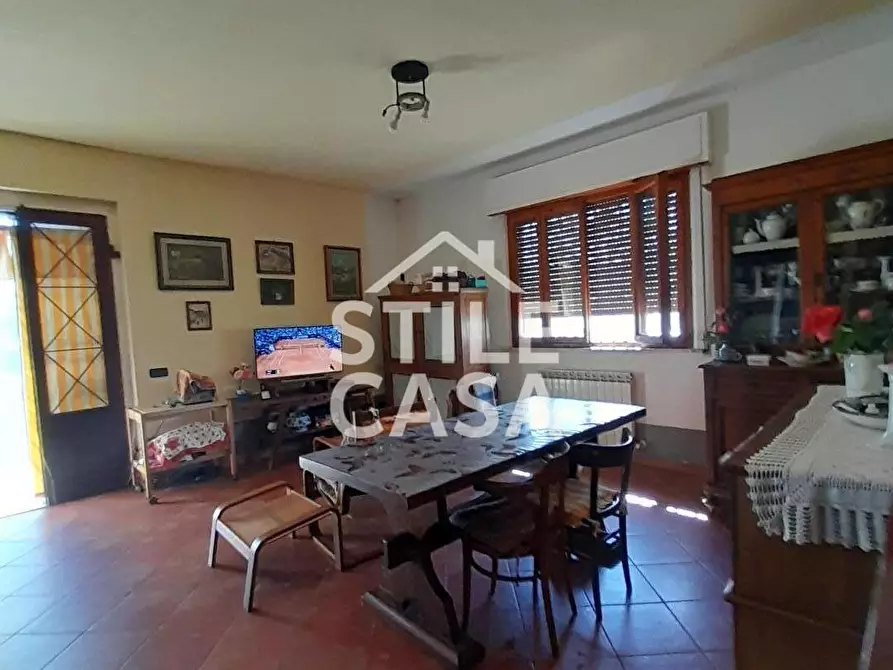 Immagine 2 di Villa in vendita  a Castelfranco Di Sotto