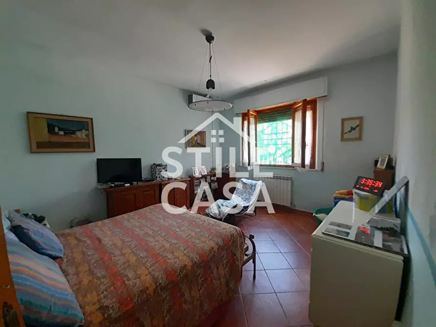 Immagine 7 di Villa in vendita  a Castelfranco Di Sotto