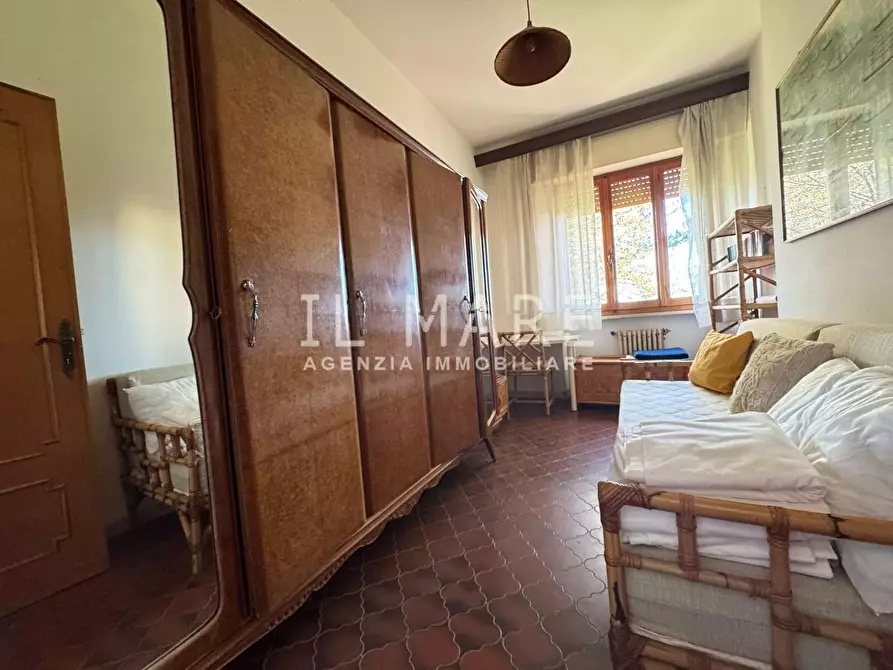 Immagine 12 di Casa indipendente in vendita  a Massa