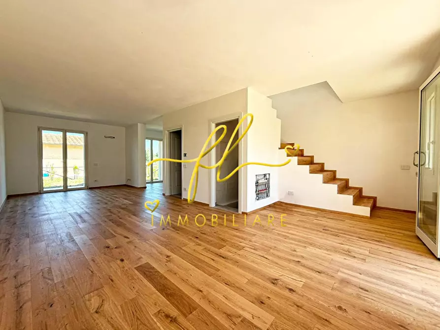 Immagine 10 di Terratetto in vendita  a Castagneto Carducci