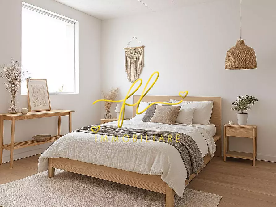 Immagine 3 di Appartamento in vendita  a Cecina