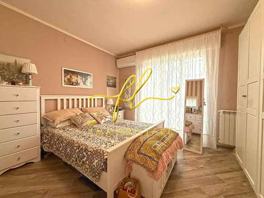 Immagine 13 di Appartamento in vendita  a San Vincenzo