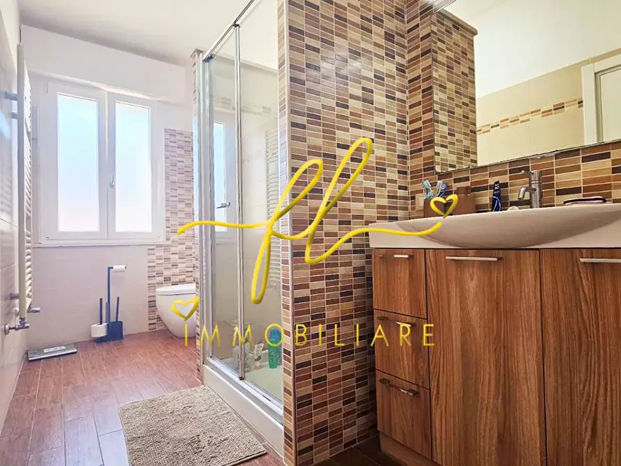 Immagine 12 di Appartamento in vendita  a San Vincenzo