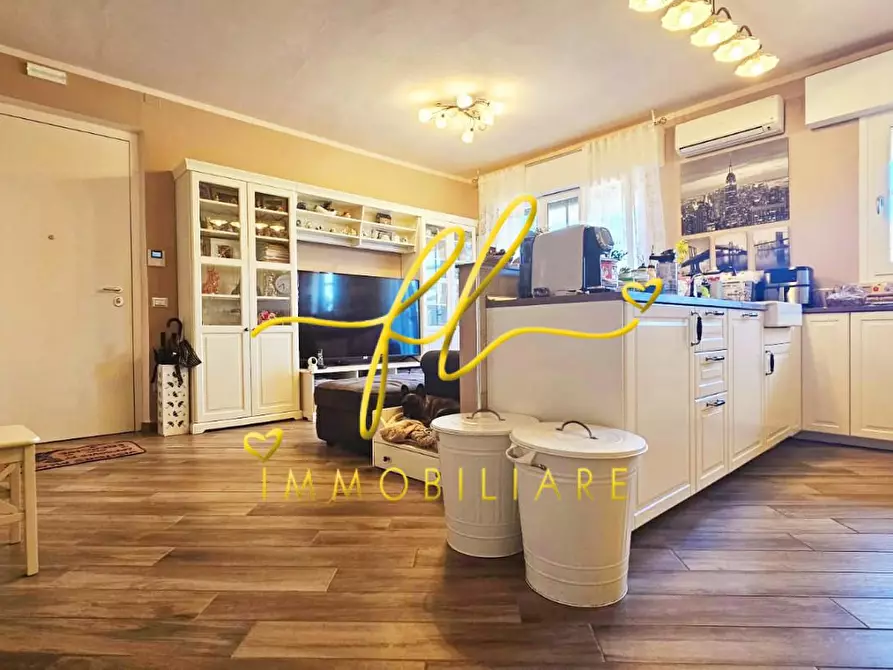 Immagine 4 di Appartamento in vendita  a San Vincenzo