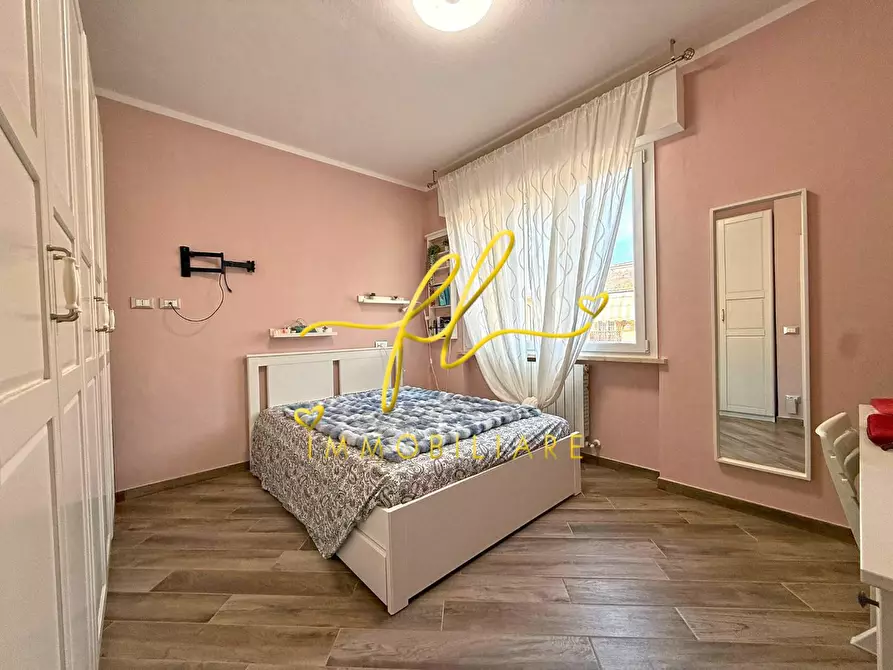 Immagine 18 di Appartamento in vendita  a San Vincenzo