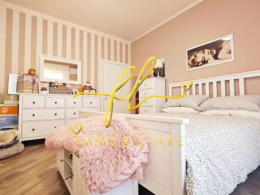 Immagine 7 di Appartamento in vendita  a San Vincenzo