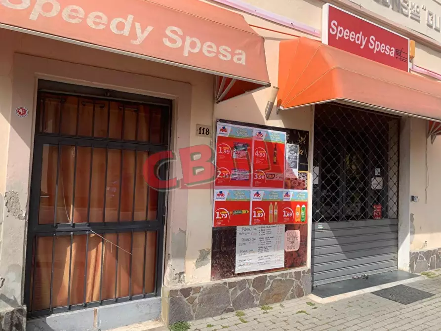 Immagine 3 di Locale commerciale in vendita  a Collesalvetti