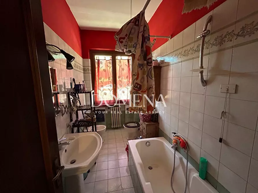 Immagine 30 di Appartamento in vendita  a Siena