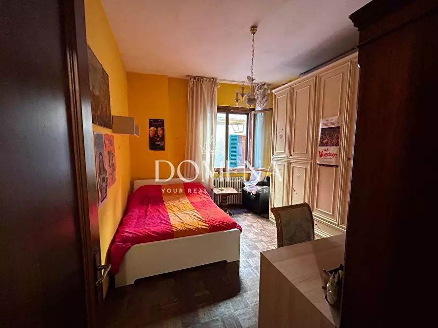 Immagine 24 di Appartamento in vendita  a Siena