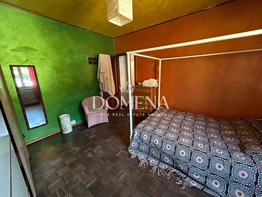 Immagine 12 di Appartamento in vendita  a Siena